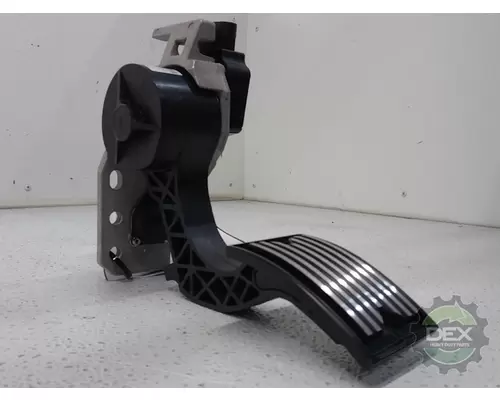 MACK  Accelerator Parts