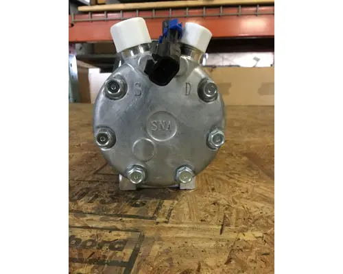 MACK  Air Conditioner Compressor