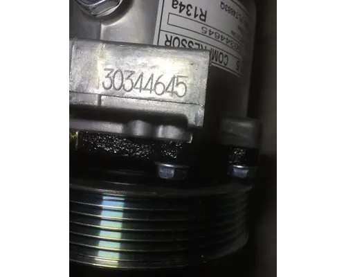 MACK  Air Conditioner Compressor