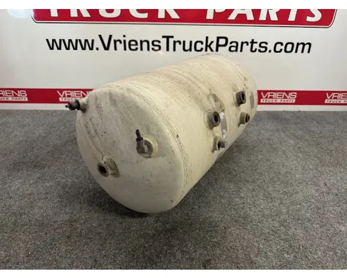 MACK  Air Tank