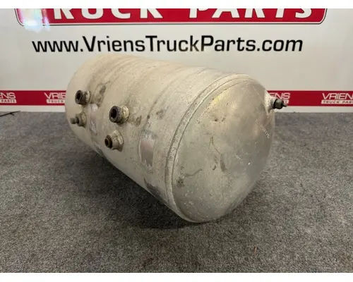MACK  Air Tank