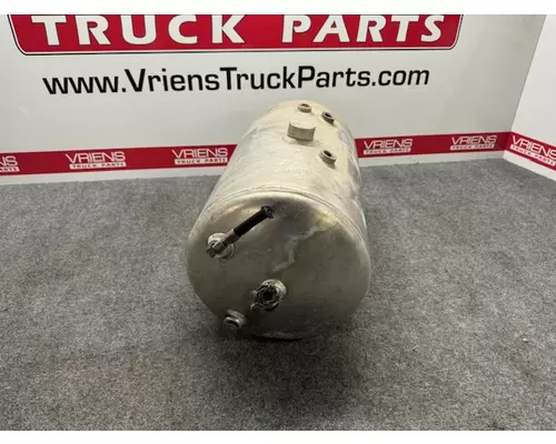MACK  Air Tank