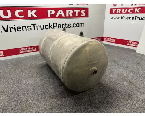 MACK  Air Tank