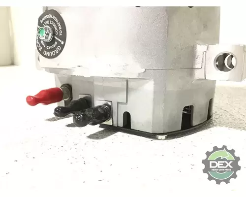 MACK  Alternator