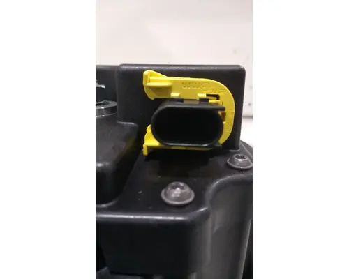 MACK  Battery