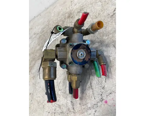 MACK  Brake Proportioning Valve