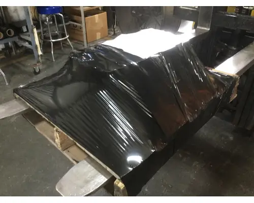 MACK  CYLINDER HEAD