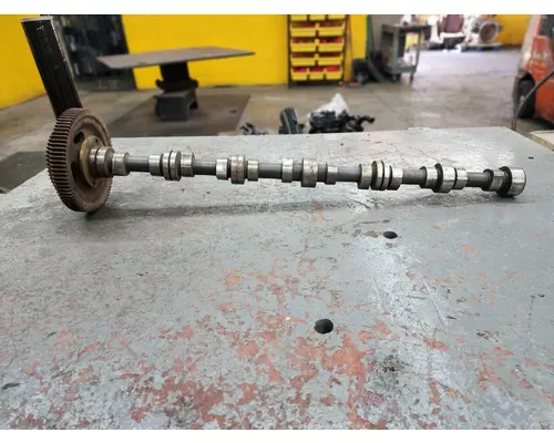 MACK  Camshaft