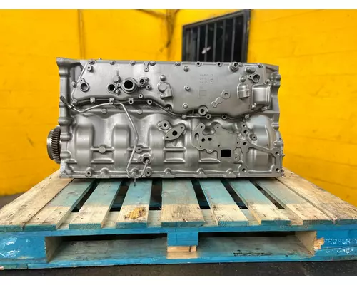 MACK  Cylinder Block