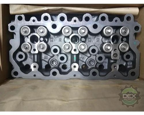 MACK  Cylinder Head