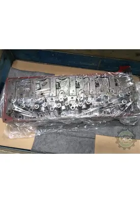 MACK  Cylinder Head