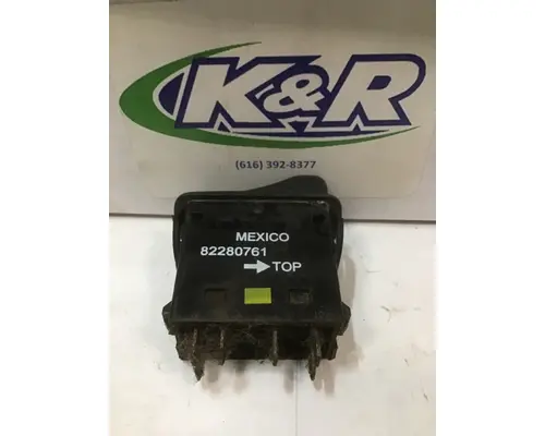 MACK  Dash  Console Switch