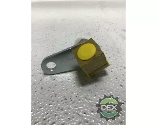MACK  Engine Oil Cooler