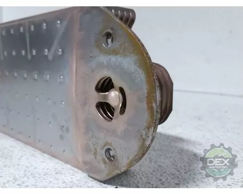 MACK  Engine Oil Cooler