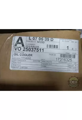 MACK  Engine Oil Cooler