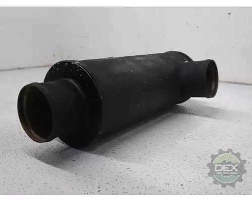 MACK  Engine Oil Cooler