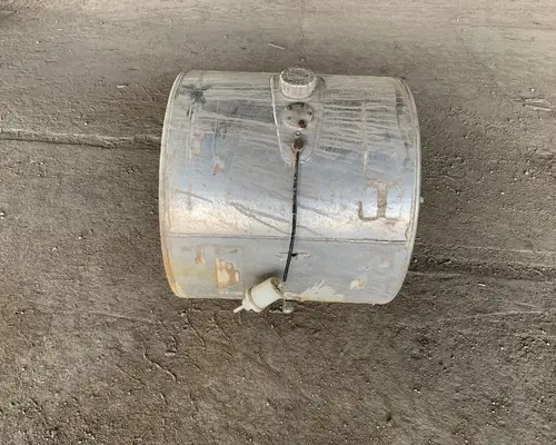 MACK  Fuel Tank