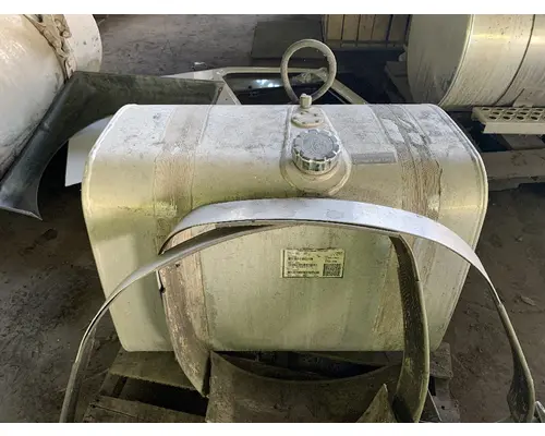 MACK  Fuel Tank