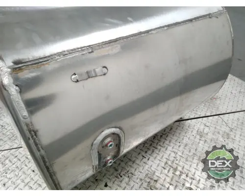 MACK  Fuel Tank