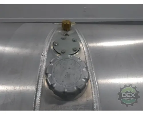 MACK  Fuel Tank