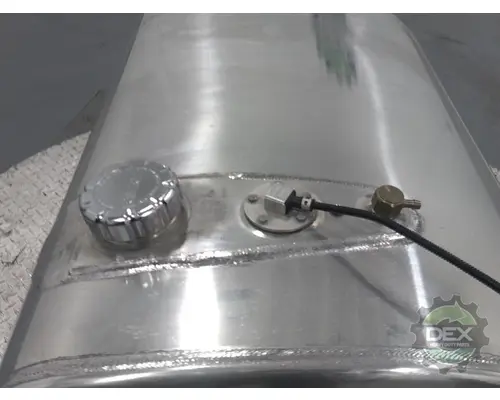 MACK  Fuel Tank