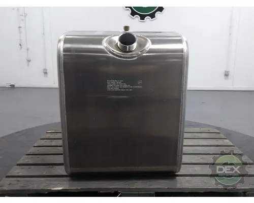 MACK  Fuel Tank