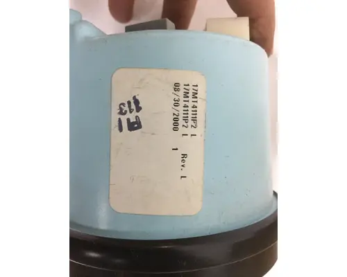 MACK  GAUGE - TACHOMETER