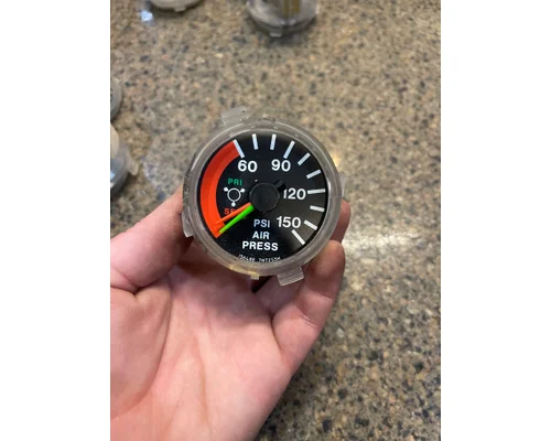 MACK  Gauges (all)