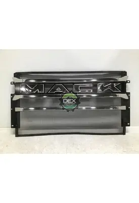 MACK  Grille