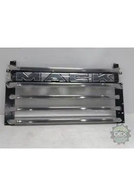 MACK  Grille