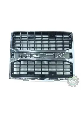 MACK  Grille