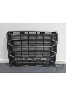 MACK  Grille