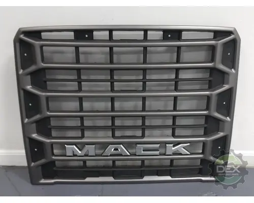 MACK  Grille