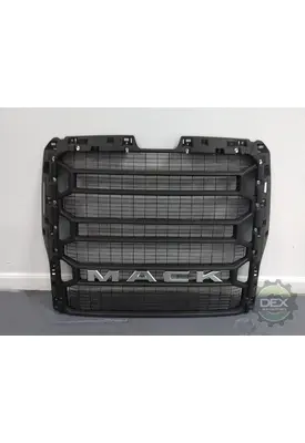 MACK  Grille