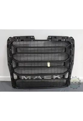 MACK  Grille