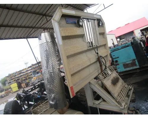 MACK  Headache Rack