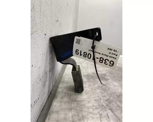 MACK  Hood Hinge