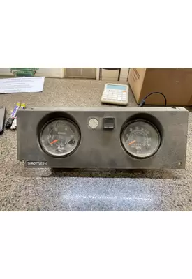 MACK  Instrument Cluster