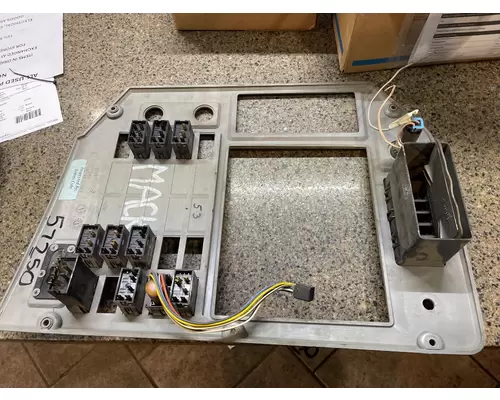 MACK  Instrument Cluster