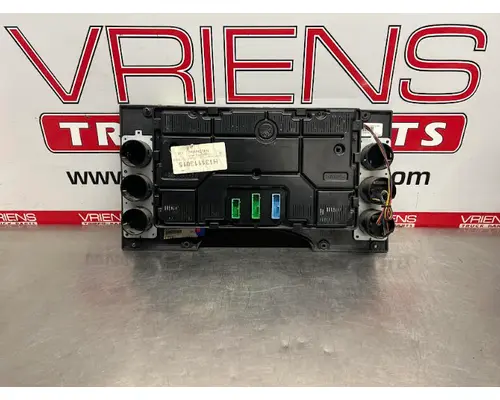 MACK  Instrument Cluster