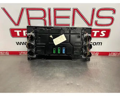 MACK  Instrument Cluster