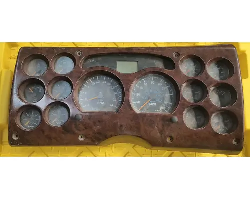 MACK  Instrument Cluster