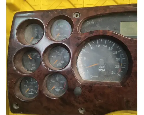 MACK  Instrument Cluster