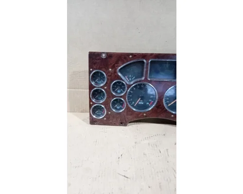 MACK  Instrument Cluster