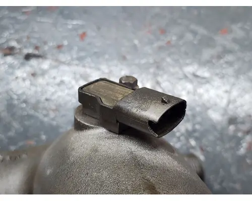 MACK  Intake Manifold