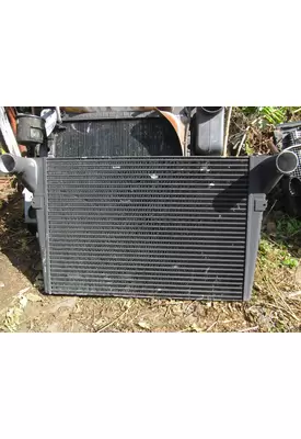 MACK  Intercooler