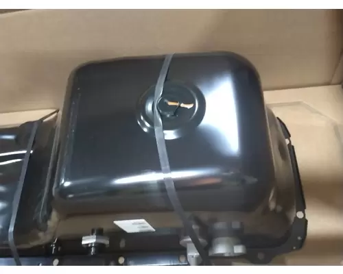 MACK  Oil Pan