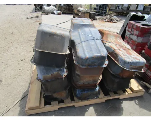 MACK  Oil Pan