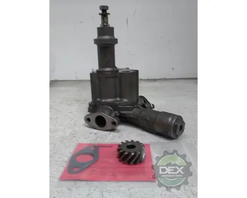 MACK  Oil Pump