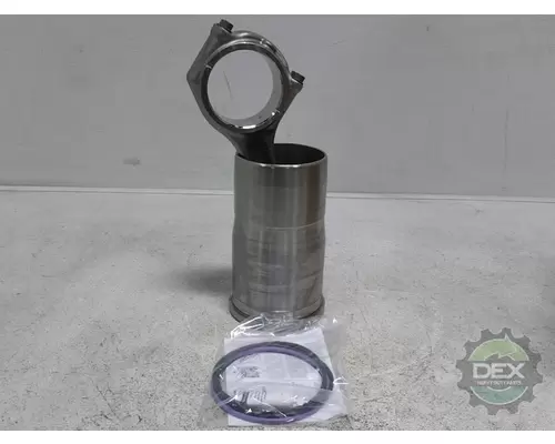 MACK  Piston